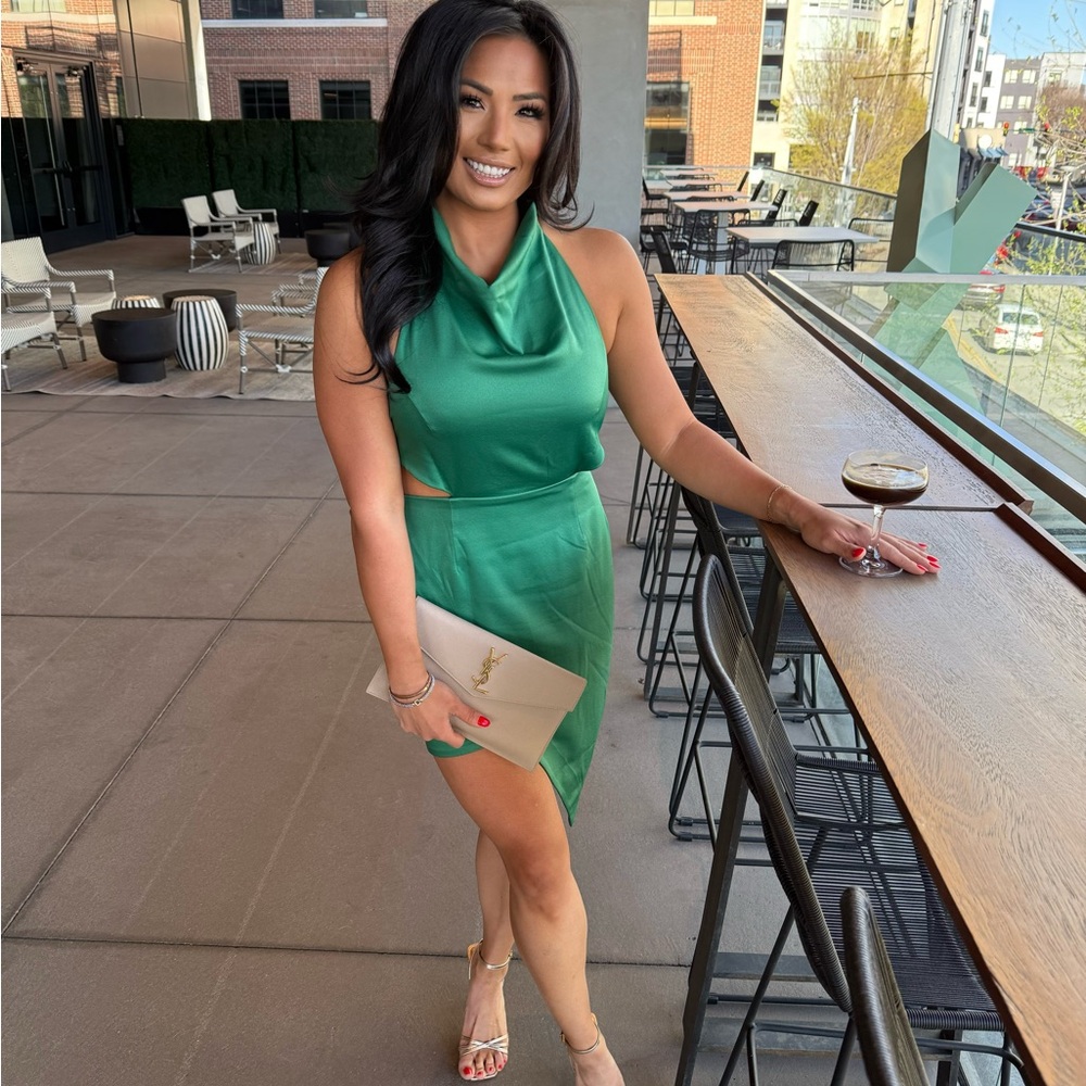 Elliatt Vibrant Green Halter Mini Dress